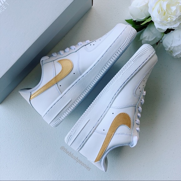 Nike Custom Air Force 1 NWT - Picture 7 of 16